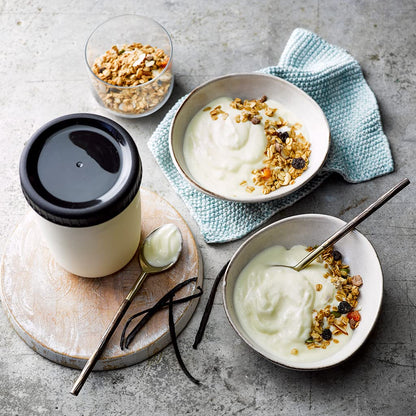 EasiYo Yoghurt Maker Starter Pack Includes 4 Yoghurt Sachets Vanilla, Strawberry, Mango and Banana